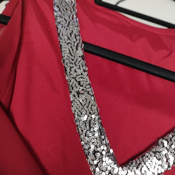 Dress - Picture 4 of 4